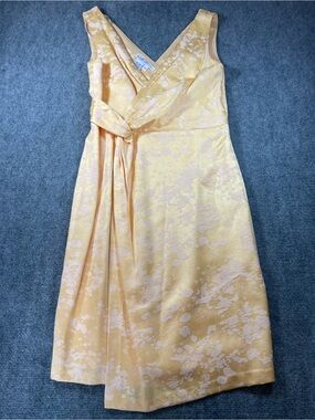 Maggy London Pale Yellow‎ Floral Jacquard Dress